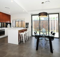 Lewis Street Apartments by Kirsten Serviced Accommodation - Gold Coast 4U