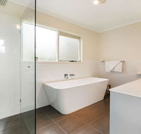 Lighthouse Cottage - Accommodation Gold Coast
