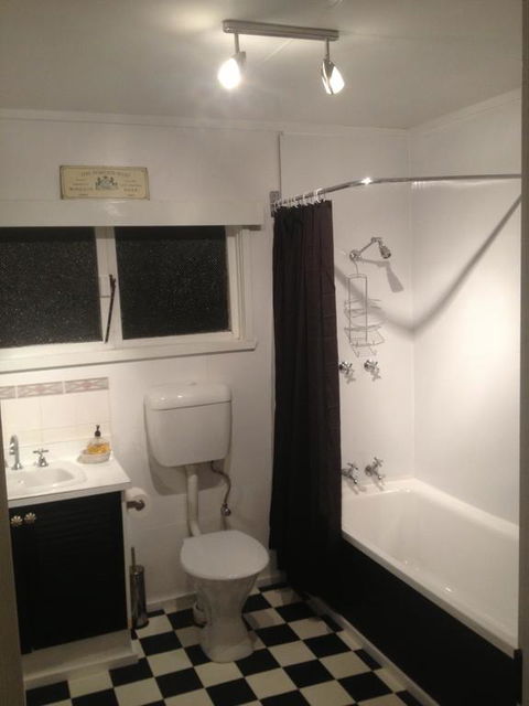 Lumeah - Accommodation Gold Coast 0