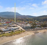 Luxurious Apartment A Stones Throw From The Beach - 1 Gold Coast