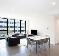 Luxury 3 Bedroom Apartment in an Amazing Location - Gold Coast 4U