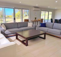 Luxury 3BR Home with KING Bed Metung - Accommodation Gold Coast