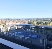 Luxury Apt with 2BR plus 2Bath - Gold Coast 4U