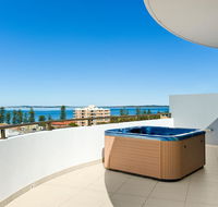 Luxury Ocean Penthouse - Accommodation Gold Coast