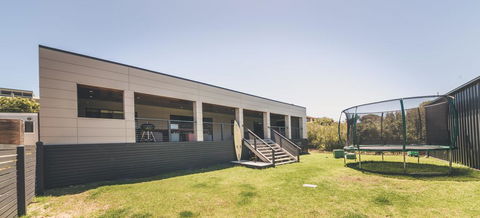Luxury On Lewis - 6 Lewis Road - Gold Coast 4U 2