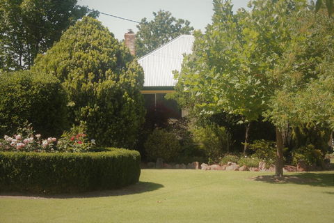 Lynrose Place - Accommodation Gold Coast 0