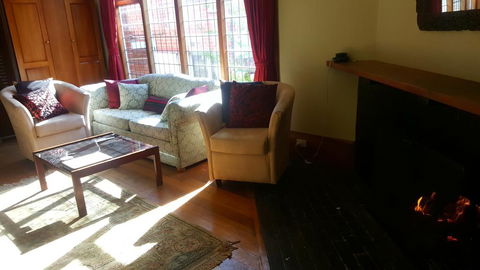 Lynton Lane - Accommodation Gold Coast 0