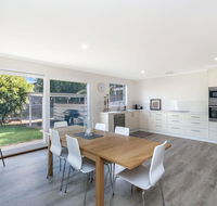 Lyons Cottage - a quaint Whalers Cottage in heart of Port Fairy - Gold Coast 4U