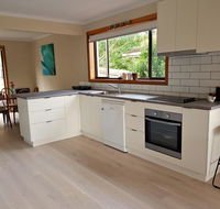 Lytton at Lonnie - Gold Coast 4U