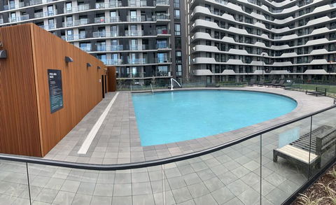M-City 2 BR And 2 BA Apartment With Parking - Gold Coast 4U 1