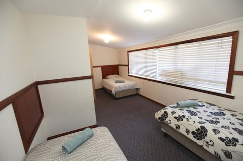 Macquarie Cottage - Gold Coast 4U 3