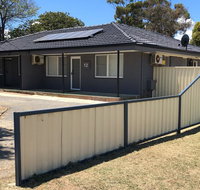 Maddington House Unit B - Accommodation Gold Coast