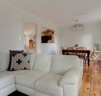 Magnetic Cottage circa 1850's - Gold Coast 4U