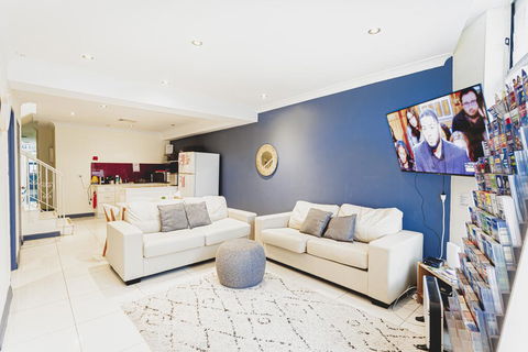 Manly Beach Hostel - Gold Coast 4U 1