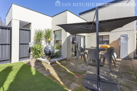 Marilyns Place: Private + Spacious + Central - Gold Coast 4U 1