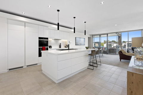 MARINA VIEW - 1 Gold Coast 0
