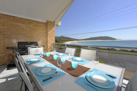 Marine Dr 2/68 - Fingal Bay - Gold Coast 4U 1