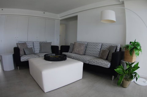 Marriner Views - Accommodation Gold Coast 3