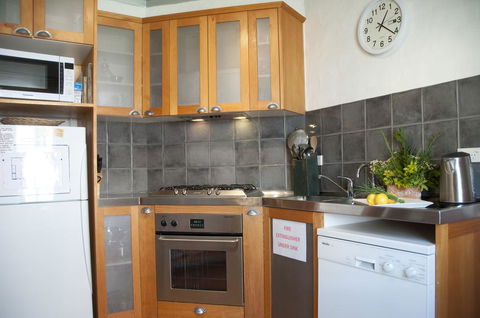 Marsh House - Accommodation Gold Coast 2