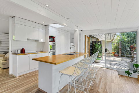 MARTHA COTTAGE - MT MARTHA - Accommodation Gold Coast 2