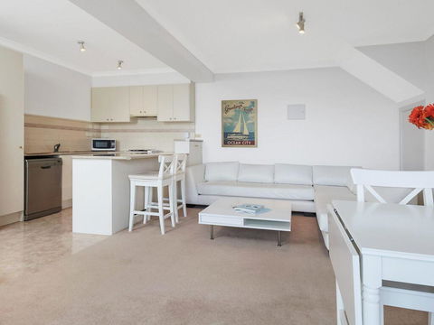 Martha's Villa - Gold Coast 4U 3