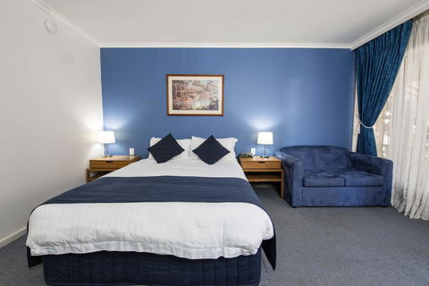 MAS Country Riverboat Lodge Motor Inn - Accommodation Gold Coast 0