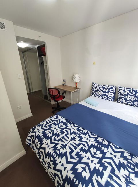 Mascot Clean Bedroom - Accommodation Gold Coast 1
