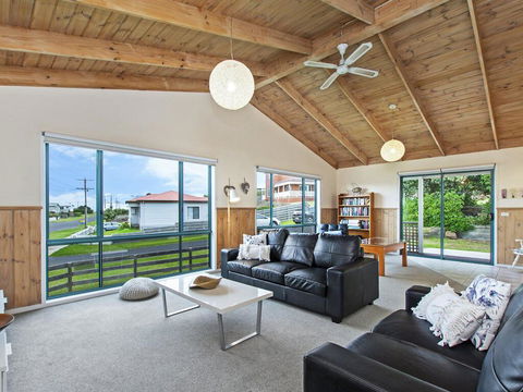Matilda - 2 Crowe Street - Gold Coast 4U 0