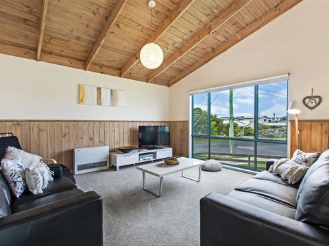 Matilda - 2 Crowe Street - Gold Coast 4U 3