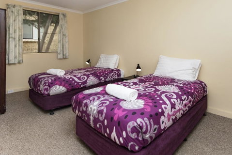 Max's Place 3 - Accommodation Gold Coast 2