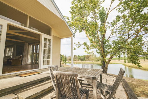 Mayfield Vineyard - Accommodation Gold Coast 2