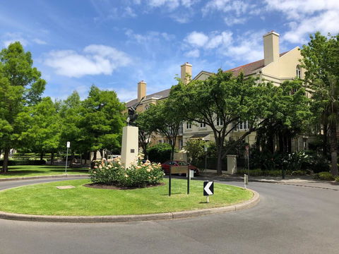 MCG, Rod Laver, City - Best Location In Melbourne - Accommodation Gold Coast 3