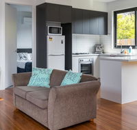 McKenna by Lily Sands - Accommodation Gold Coast