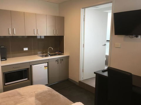 MEDISTAY - Accommodation Gold Coast 1