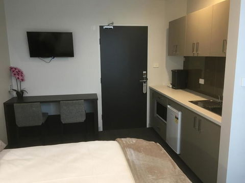 MEDISTAY - Accommodation Gold Coast 3