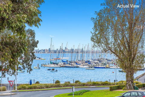 Melbourne Holiday Apartments Williamstown - Accommodation Gold Coast 1