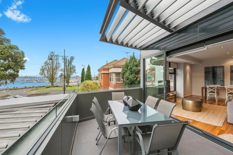 Melbourne Holiday Apartments Williamstown - Accommodation Gold Coast 3