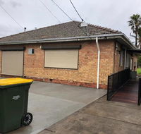 Melbourne short stay- Burwood Deakin Uni Burwood - Gold Coast 4U