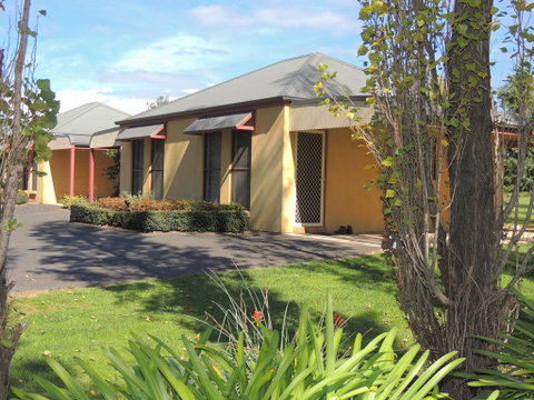 Melview Greens - Accommodation Gold Coast 1