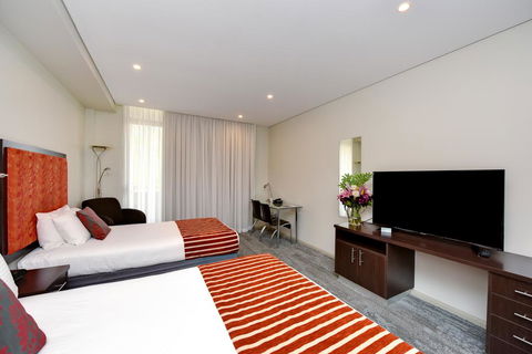 Mercure Centro Port Macquarie - Accommodation Gold Coast 1