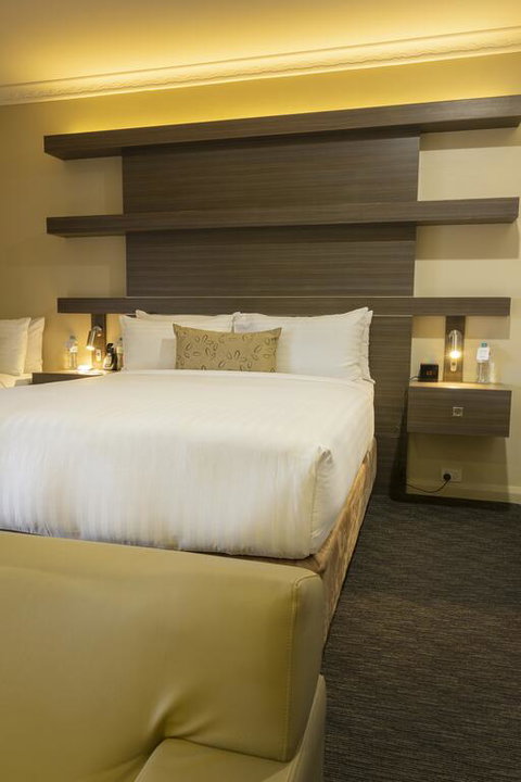 Mercure Orange - Accommodation Gold Coast 3