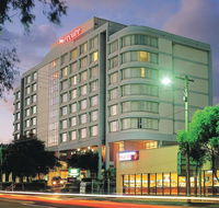 Mercure Sydney Parramatta - Gold Coast 4U
