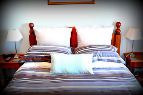 Meredith House - 1 Gold Coast 2