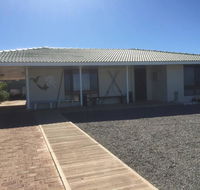 Mermaid Beachside Accommodation - Accommodation Gold Coast