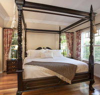 Merrow Cottages - Gatehouse - Gold Coast 4U