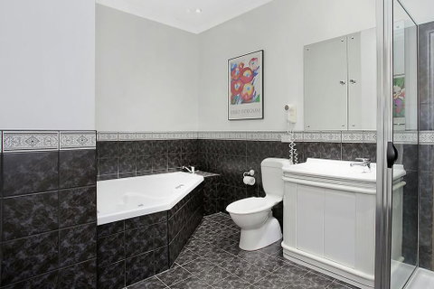 Merton Manor Exclusive B&B - Accommodation Gold Coast 2
