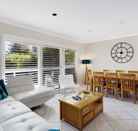 Messines Street Sandy Shores Townhouse 1 3 - Gold Coast 4U