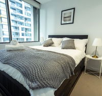 MH016  The Glorious Years of Melbourne - Accommodation Gold Coast