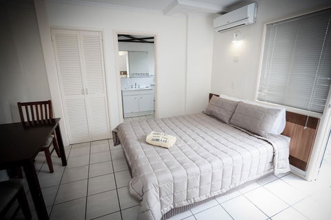 Miami Shore Apartments & Motel - 1 Gold Coast 3