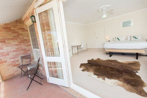 Mildura Townhouse - Gold Coast 4U 0